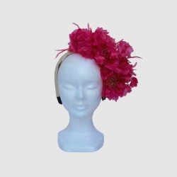 DIADEMA HORTENSIAS PLUMAS